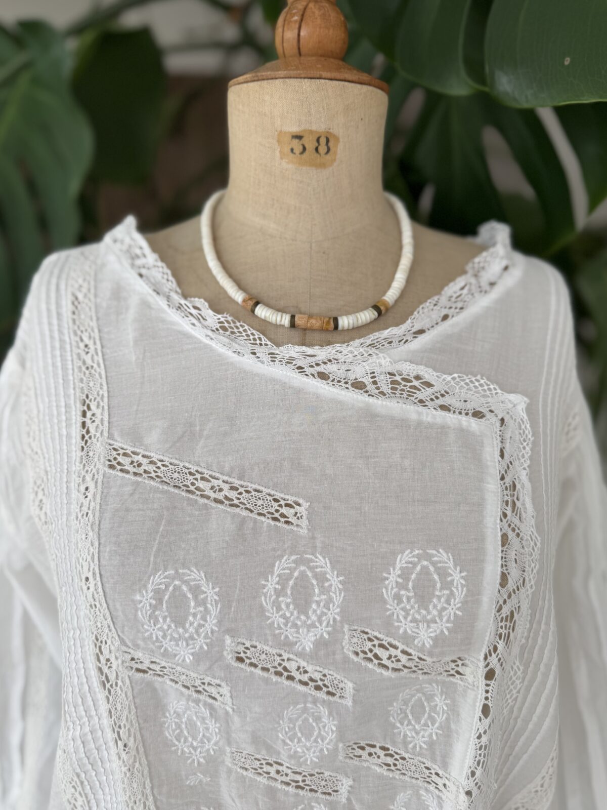 EUGENIE - Limited Edition - Image 2
