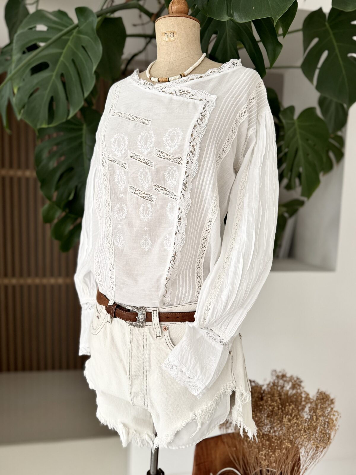 EUGENIE - Limited Edition - Image 5