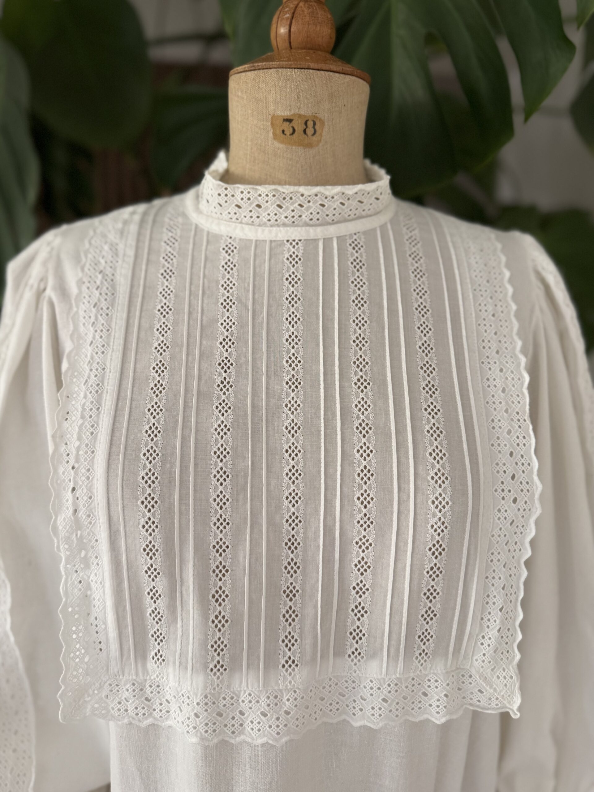 LOU - Pièce Unique Vintage - Image 2