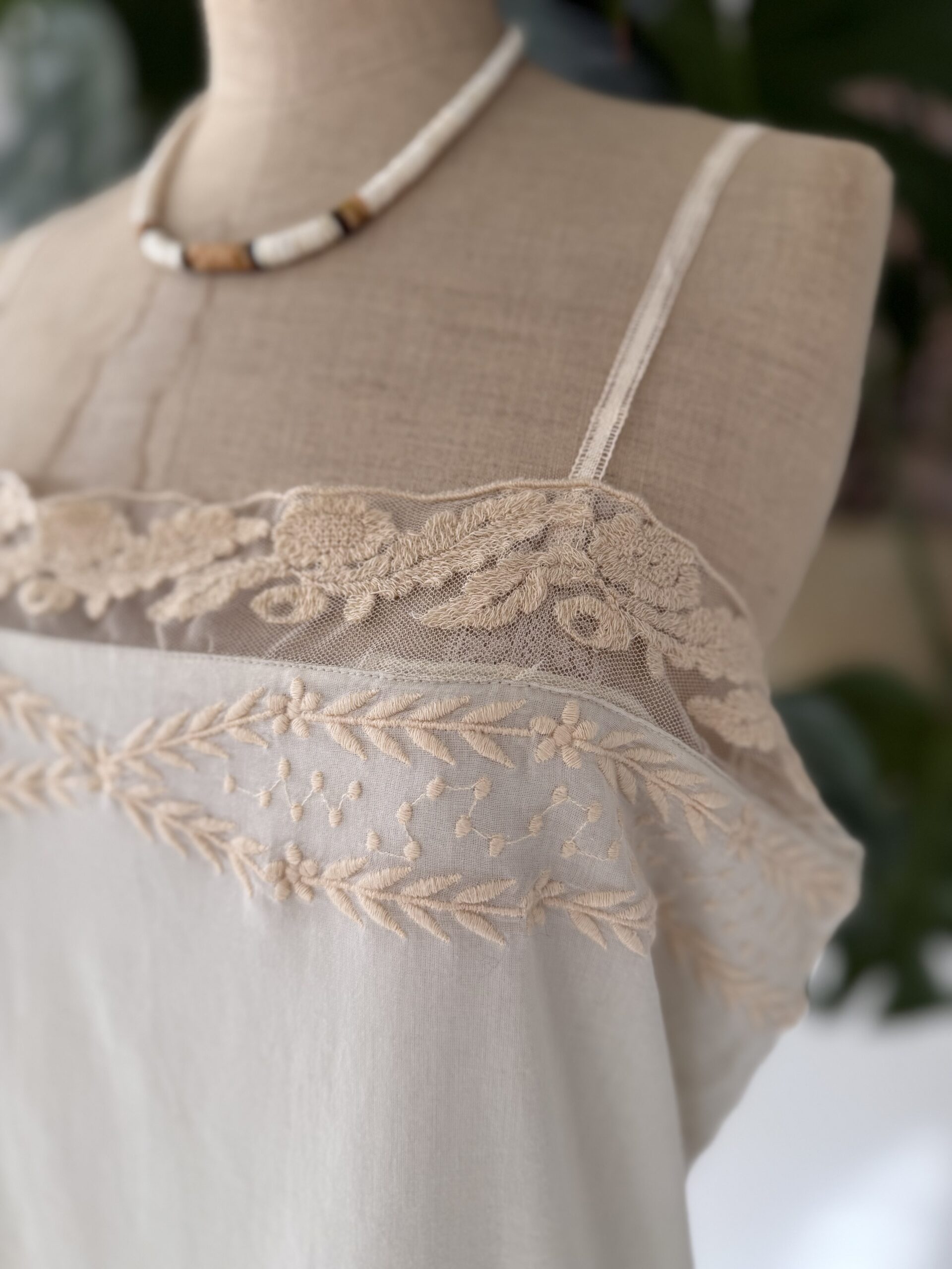 LUCIA - Pièce Unique upcyclée - Vert d'eau pastel – Image 3