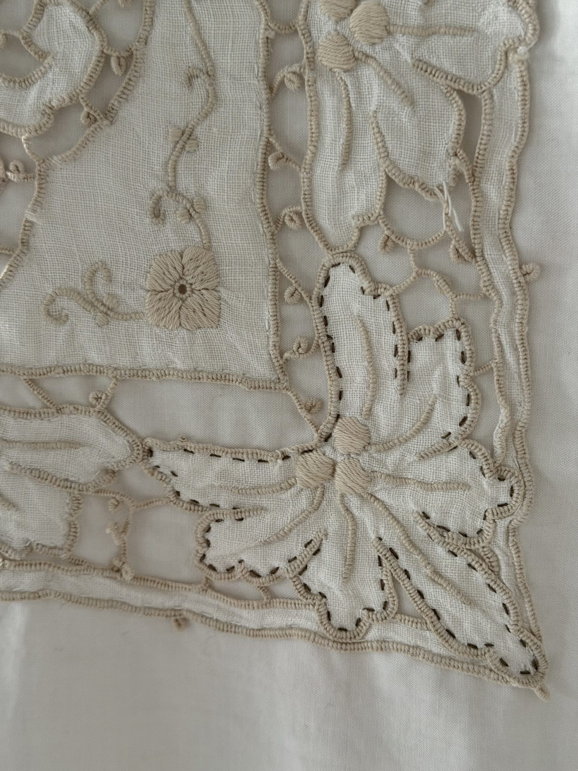 ADA - Pièce Unique – Image 4